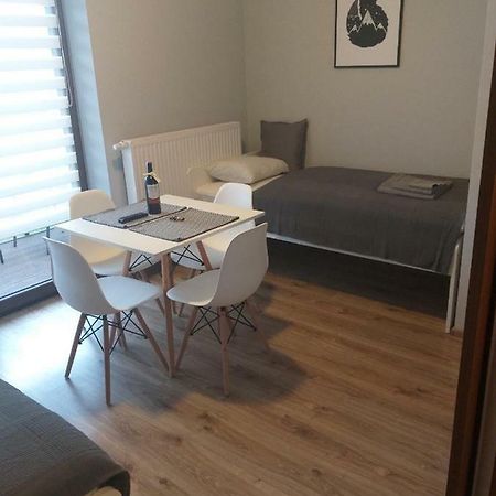 Apartament Fibra Crema รืบนิค ภายนอก รูปภาพ
