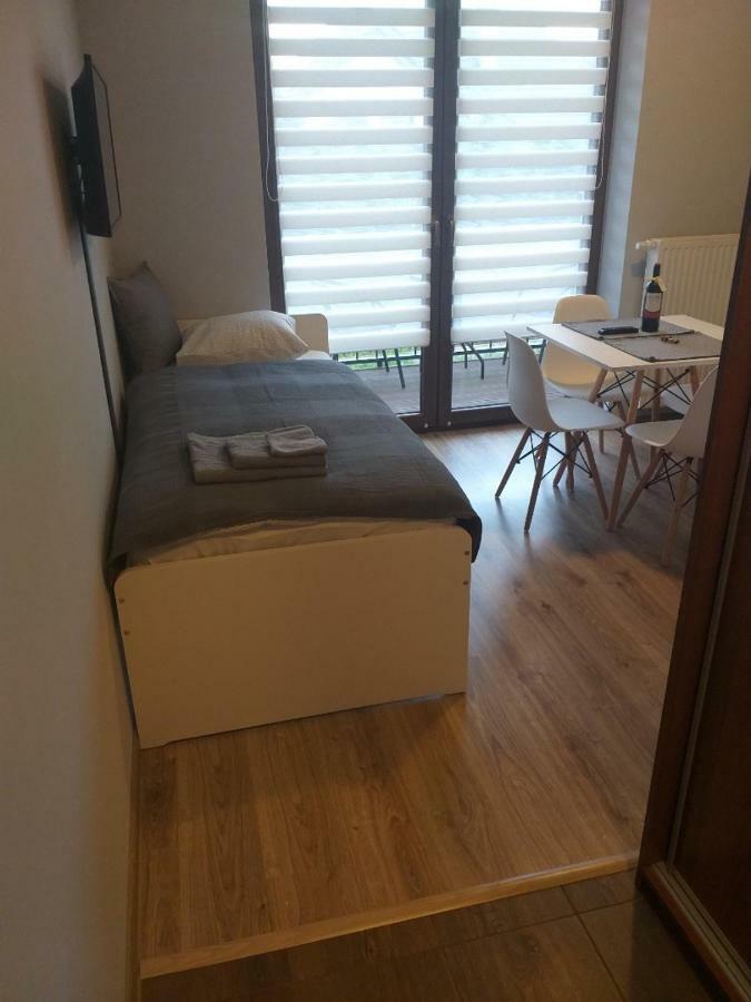Apartament Fibra Crema รืบนิค ภายนอก รูปภาพ