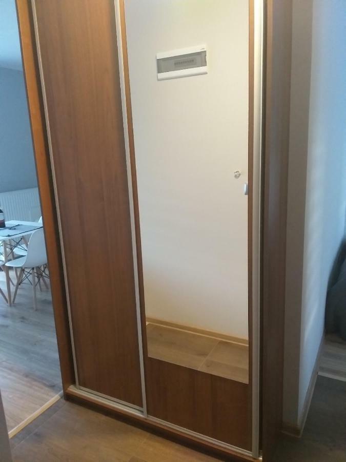 Apartament Fibra Crema รืบนิค ภายนอก รูปภาพ